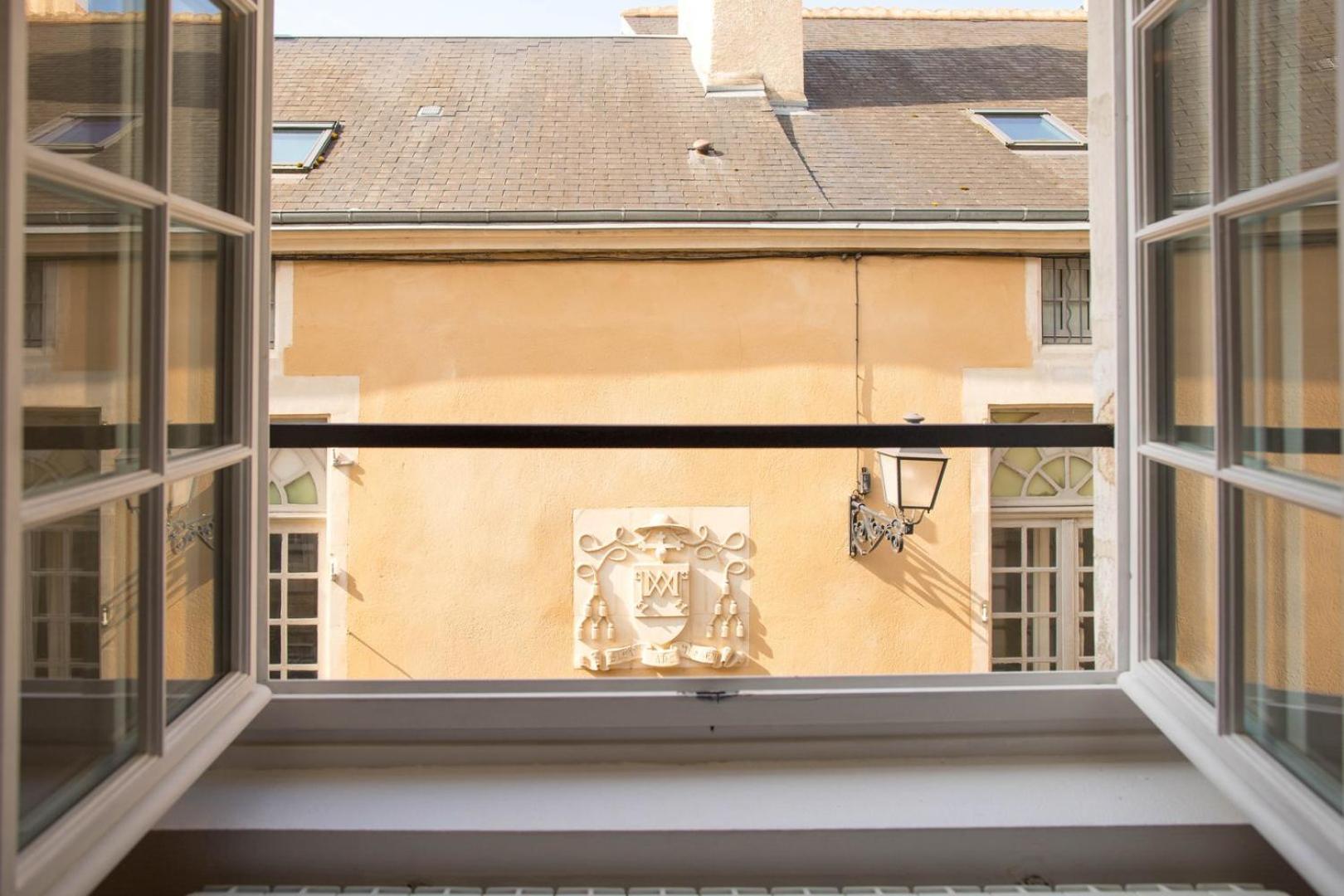 Charmant Studio Au Pied De La Cathédrale De *